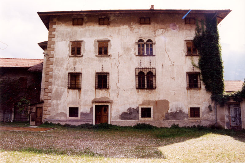 Casa Kreutzenberg ex Alt Gartnerhof (CASA) - ROVERE' DELLA LUNA (TN) 