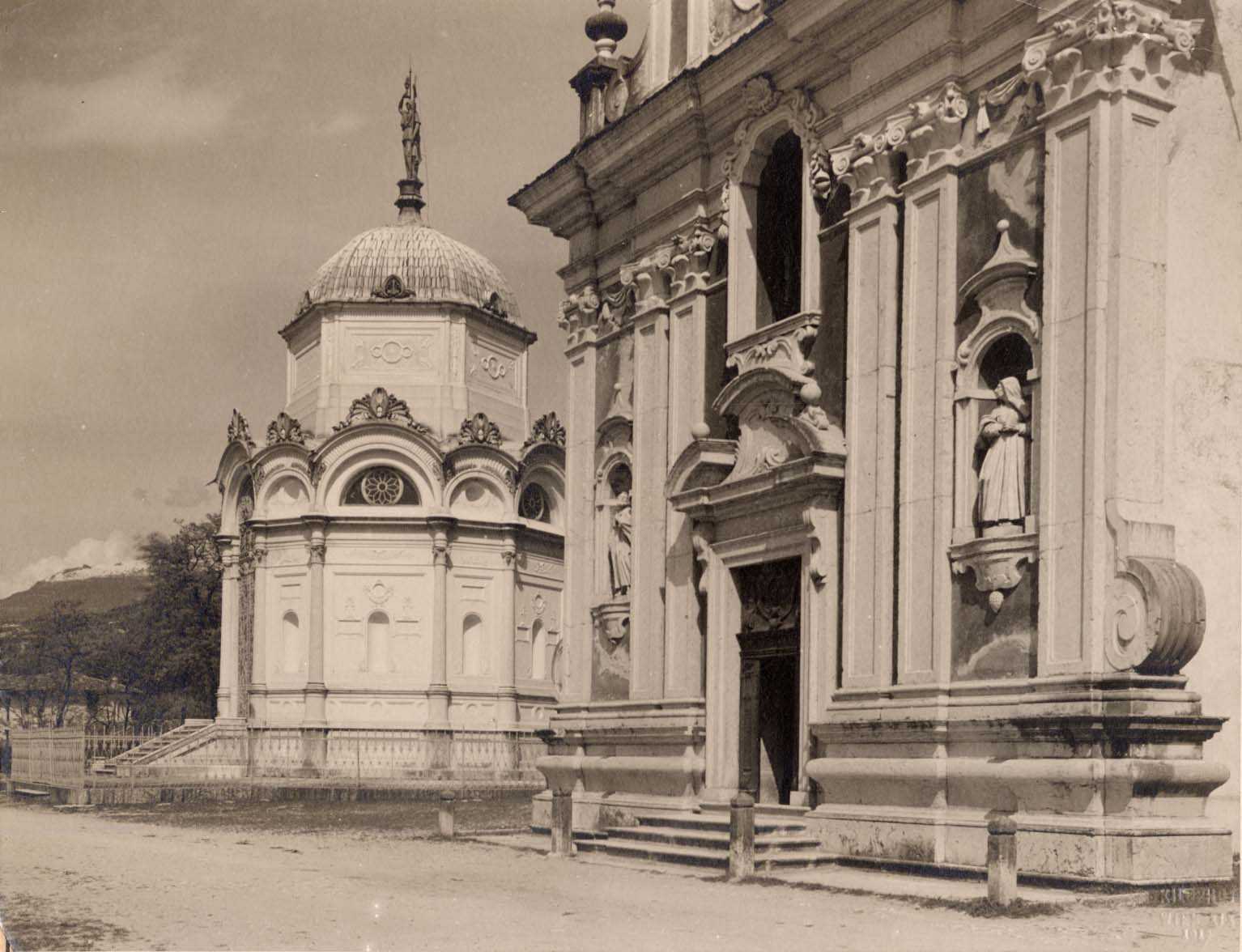 Santuario Madonna del Monte e Mausoleo de Tacchi (SANTUARIO) - ROVERETO (TN) 