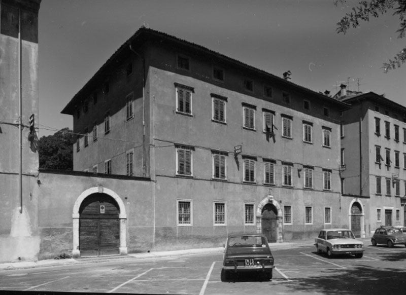 Casa Tacchi pp.ed. 162/1; 162/3 CC. Rovereto (CASA) - ROVERETO (TN) 
