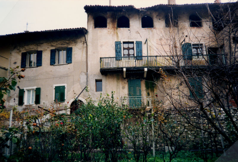 Casa p.ed. 130 CC. Sacco (CASA) - ROVERETO (TN) 