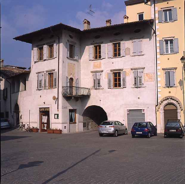 Casa p.ed. 51/2 CC. Sacco (CASA) - ROVERETO (TN) 