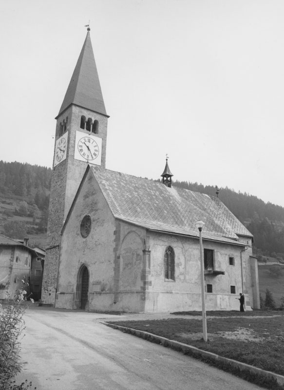 Chiesa della conversione di S. Paolo e sagrato (CHIESA) - RUMO (TN) 