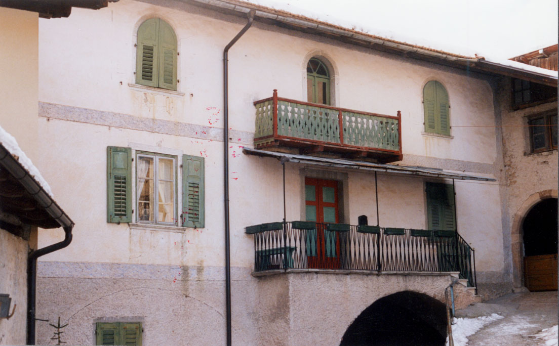 Casa p.ed. 34/4 CC. Casez (CASA) - SANZENO (TN) 