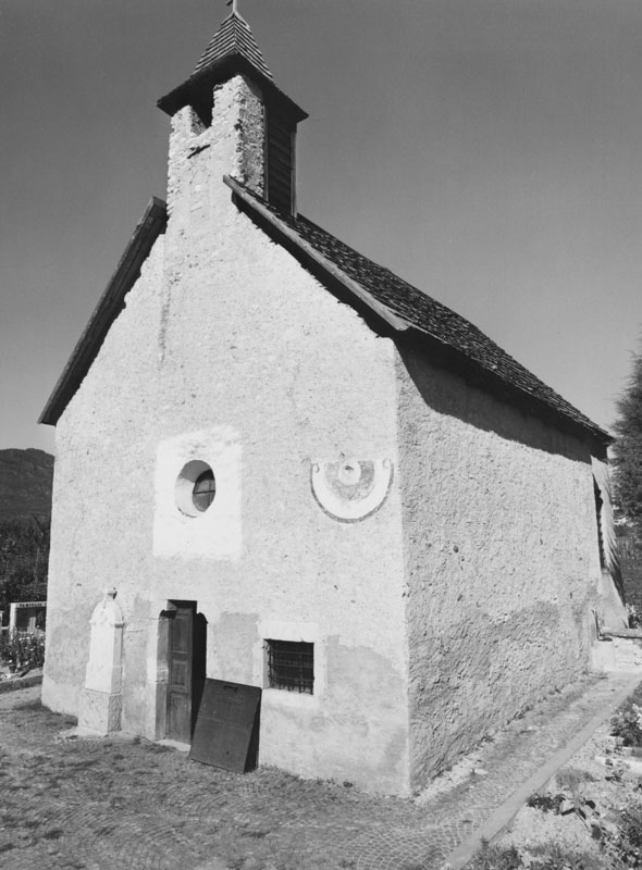 Chiesa di S. Valentino (CHIESA) - SANZENO (TN) 