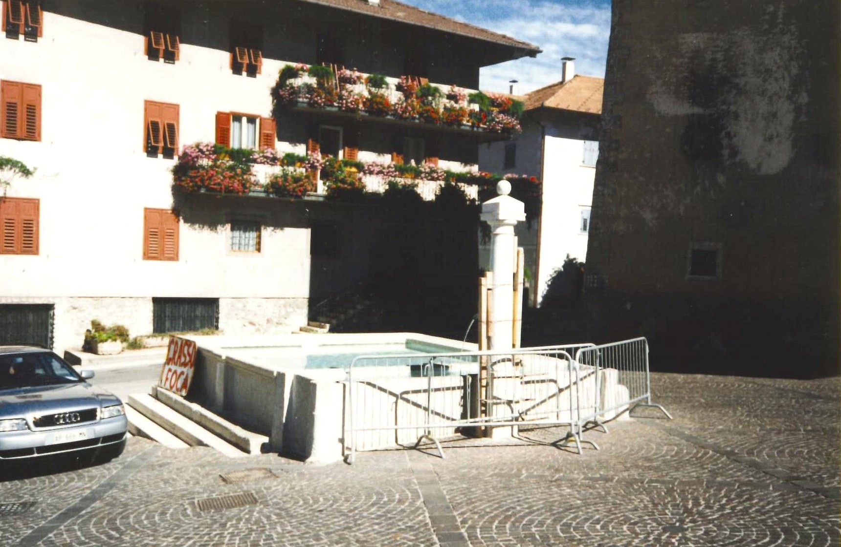 Fontana su parte della p.f. 656/1 CC. Sanzeno (FONTANA) - SANZENO (TN) 