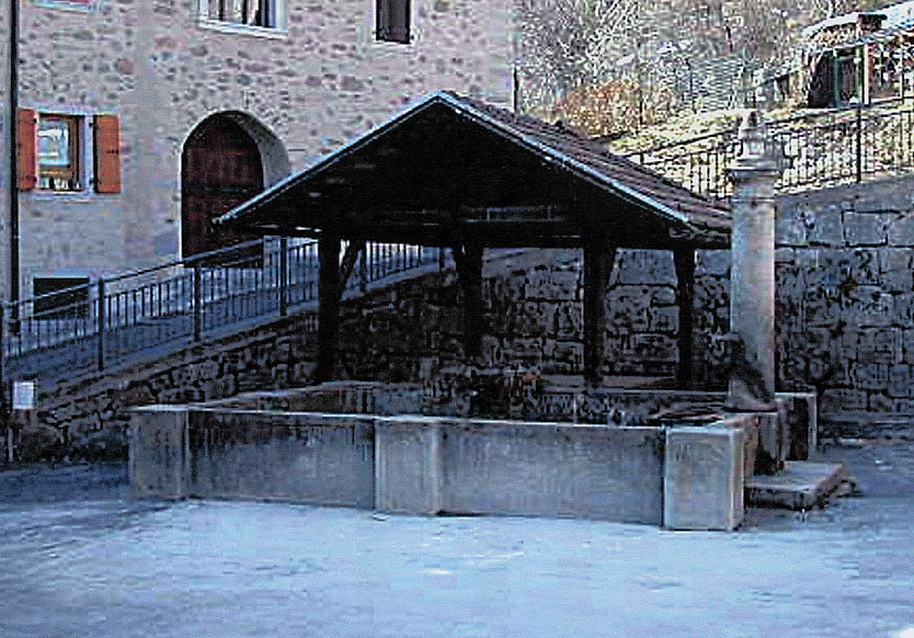 Fontana detta com d'Avril parte di p.f. 1904 CC. Mortaso I (FONTANA) - SPIAZZO (TN) 