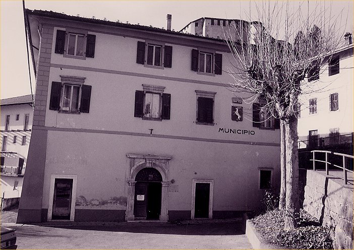 Palazzo p.ed. 200 CC. Stenico I (PALAZZO) - STENICO (TN) 