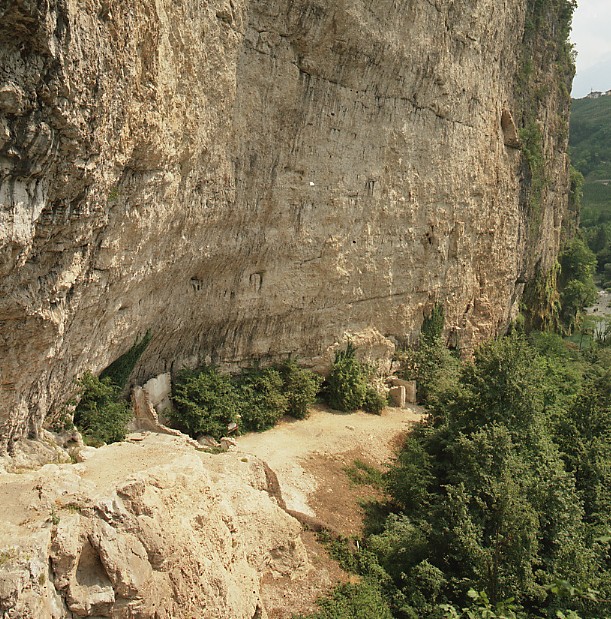 Ruderi del romitaggio di S. Giustina p.f. 951/1 CC. Dermulo (EREMO) - PREDAIA (TN) 