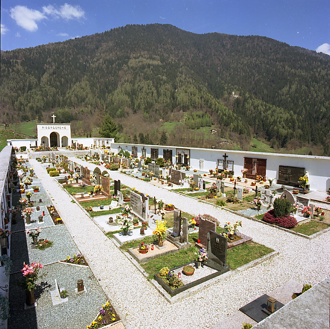 Cimitero di Telve di Sopra (CIMITERO) - TELVE DI SOPRA (TN) 