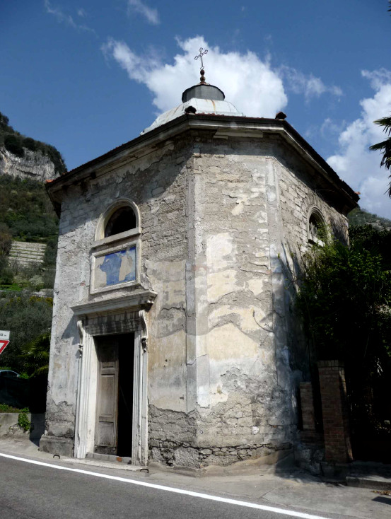 Cappella Bozzoni (CAPPELLA) - TENNO (TN) 
