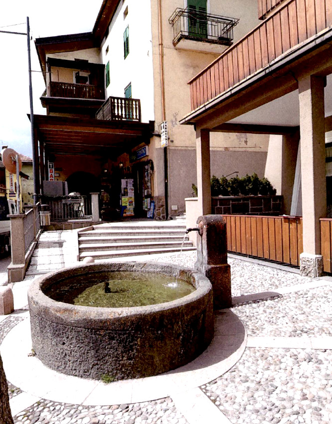 Fontana brenzo del pozo - scalinata Stella (FONTANA) - TESERO (TN) 