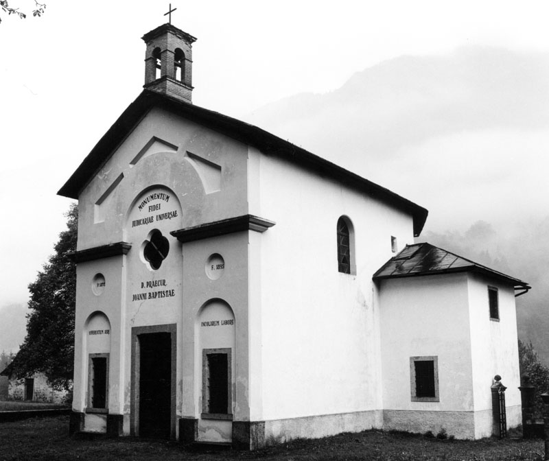 Chiesa della Decollazione di S. Giovanni Battista in agro (CHIESA) - TIONE DI TRENTO (TN) 