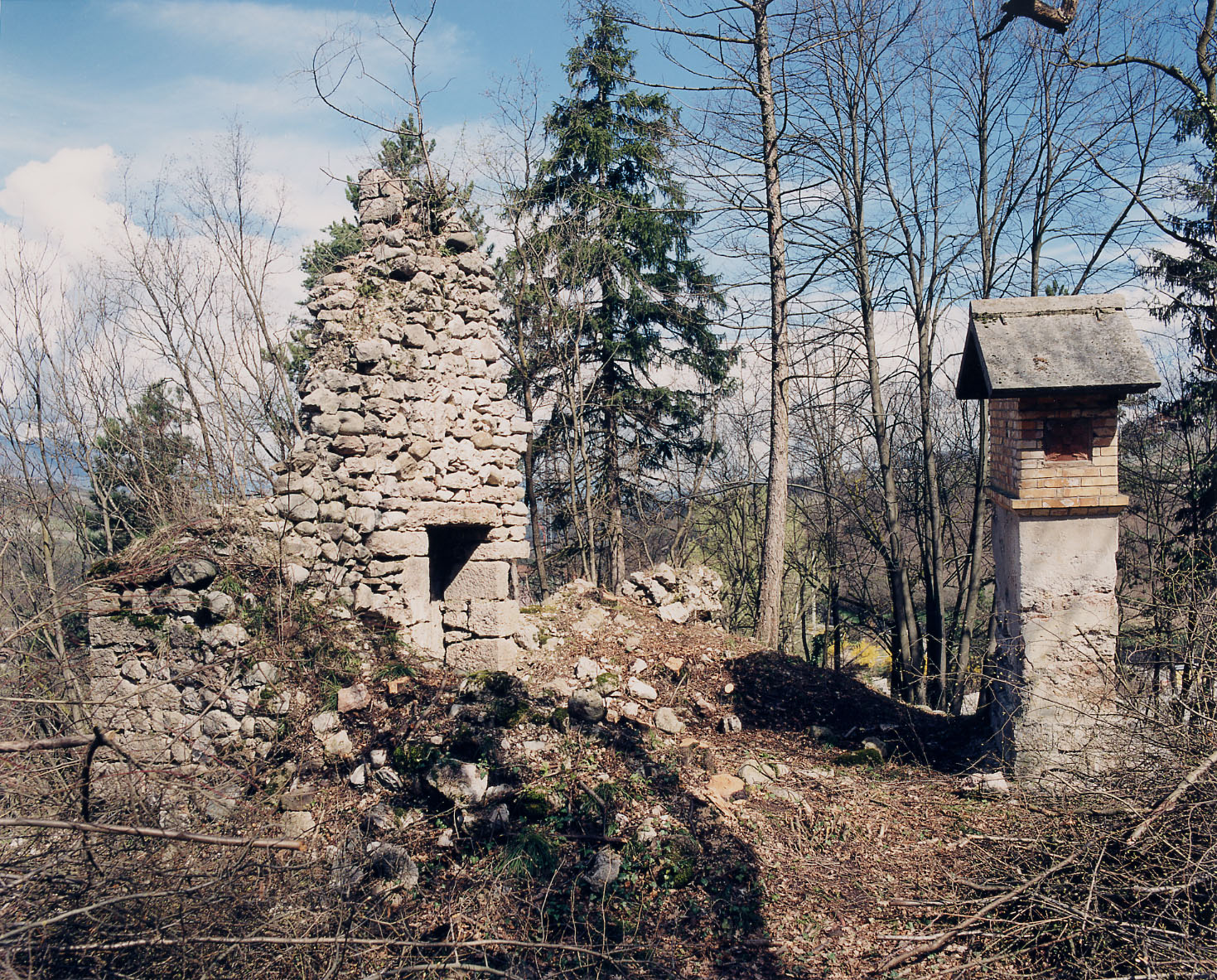 Chiesa di S. Margherita (CHIESA) - TON (TN) 