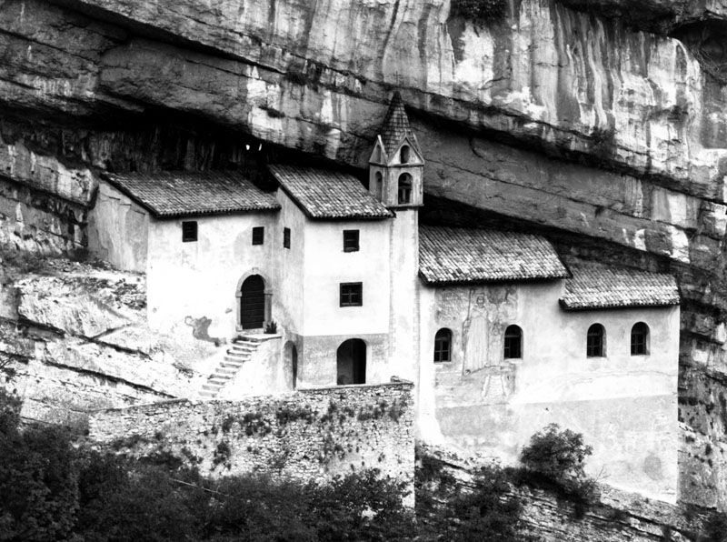 Eremo di S. Colombano abate (EREMO) - TRAMBILENO (TN) 