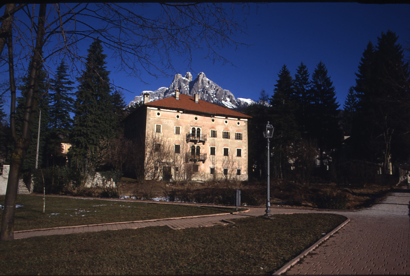 Palazzo Someda Chiarafonte (PALAZZO) - PRIMIERO SAN MARTINO DI CASTROZZA (TN) 