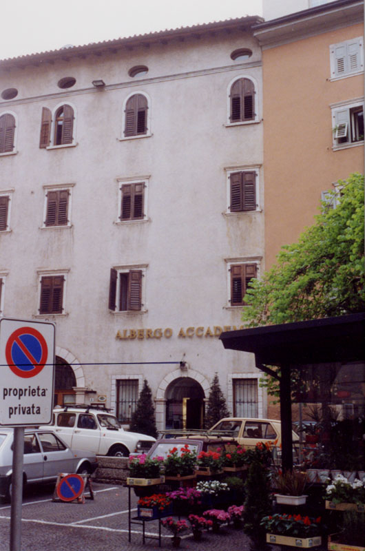 Albergo Accademia (CASA) - TRENTO (TN) 