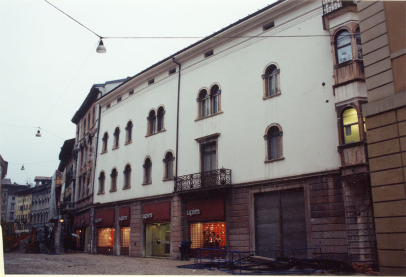 Casa p.ed. 827 CC. Trento (CASA) - TRENTO (TN) 