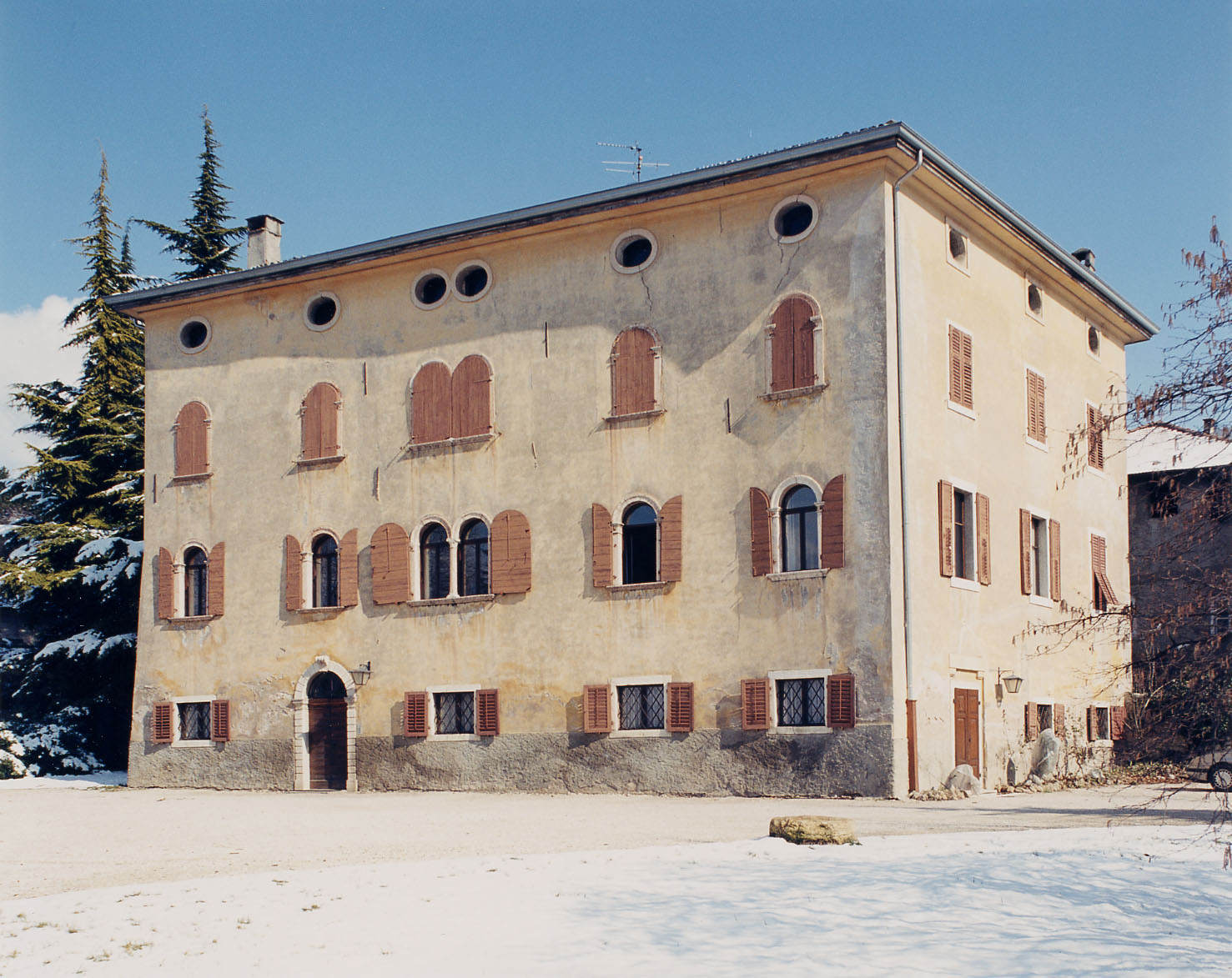 Villa Pompeati e Cappella di S. Carlo (VILLA) - TRENTO (TN) 