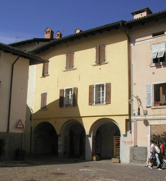 Casa pp.ed. 316; 317 CC. Trento (CASA) - TRENTO (TN) 