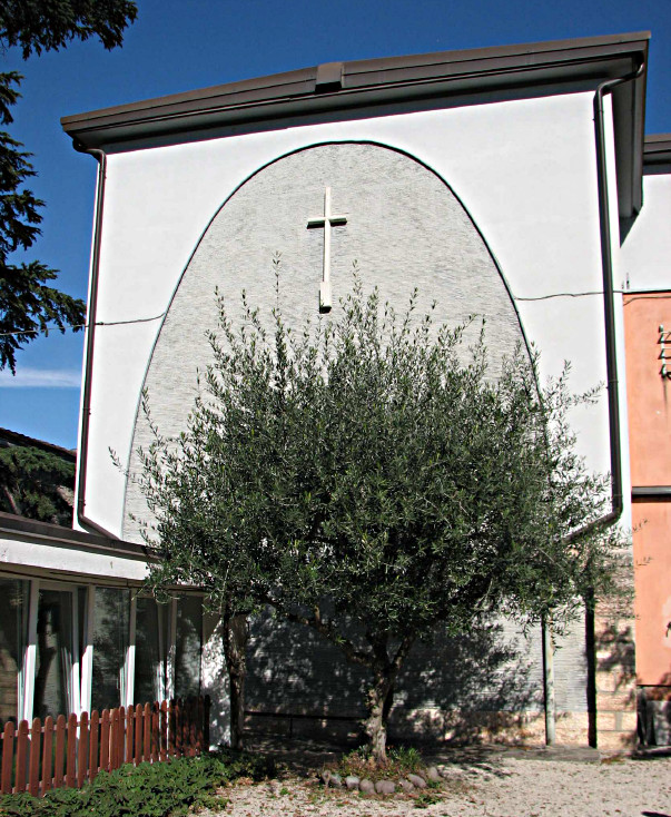 Chiesa di S. Angela Merici (CHIESA) - TRENTO (TN) 