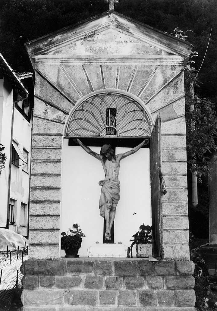 Edicola con crocefisso ligneo p.f. 1282 CC. Meano (EDICOLA) - TRENTO (TN) 