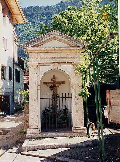 Edicola sacra su parte di p.f. 1483/2 CC. Cognola (EDICOLA) - TRENTO (TN) 