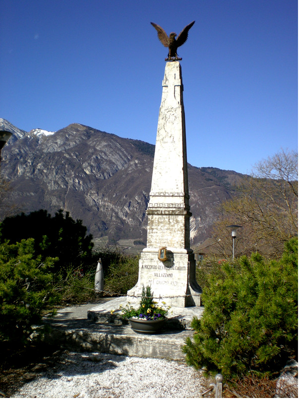 Monumento ai caduti della I e II G.M. di Villazzano (MONUMENTO AI CADUTI) - TRENTO (TN) 