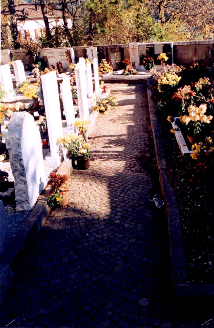 Cimitero di Tres (CIMITERO) - PREDAIA (TN) 