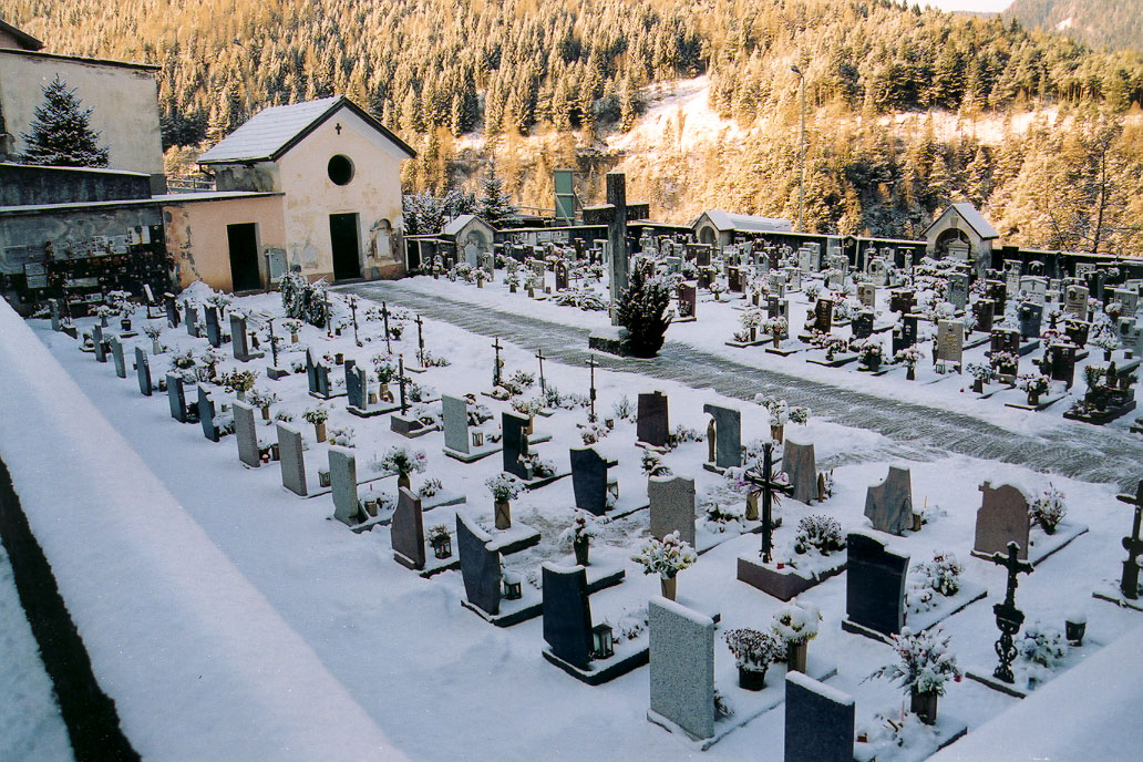 Cimitero con cappella cimiteriale di Casatta (CIMITERO) - VALFLORIANA (TN) 