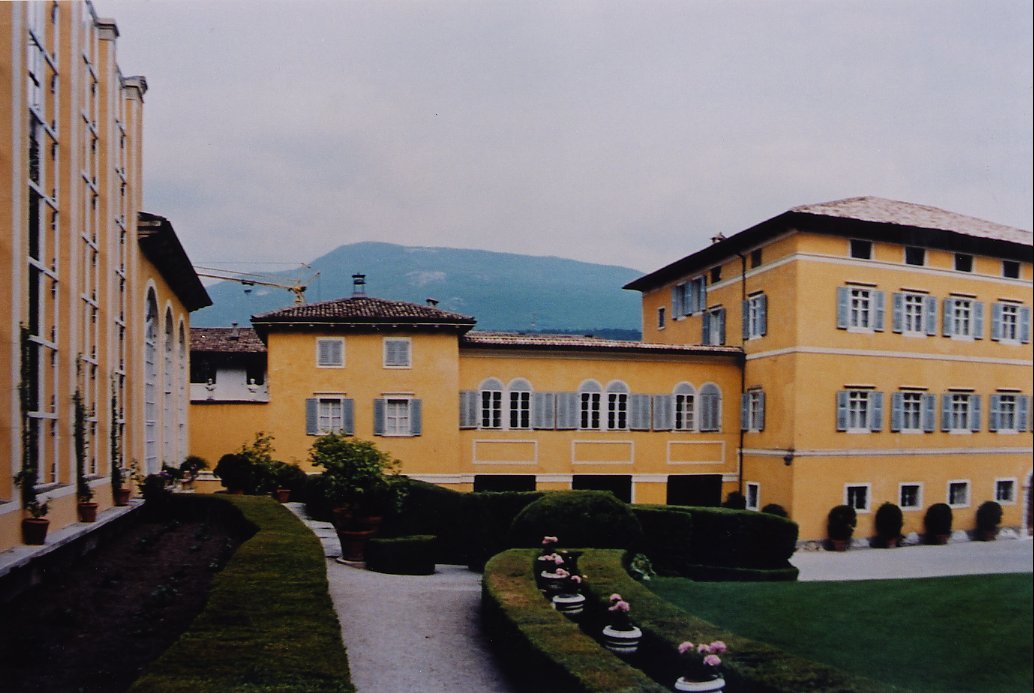 Palazzo Moll-Guerrieri Gonzaga e parco (PALAZZO) - VILLA LAGARINA (TN) 