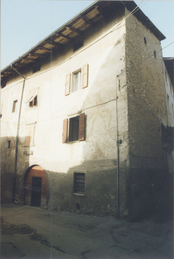 Casa con affresco p.ed. 55 CC. Pedersano (CASA) - VILLA LAGARINA (TN) 