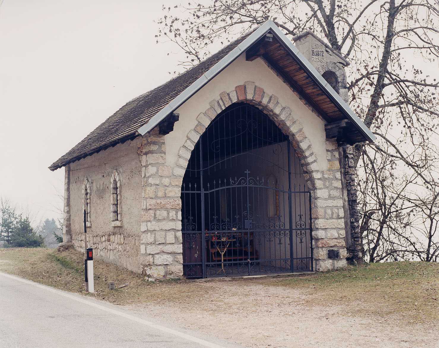 Chiesa dei Ss. Antonio di Padova e Rocco (CHIESA) - VILLA LAGARINA (TN) 