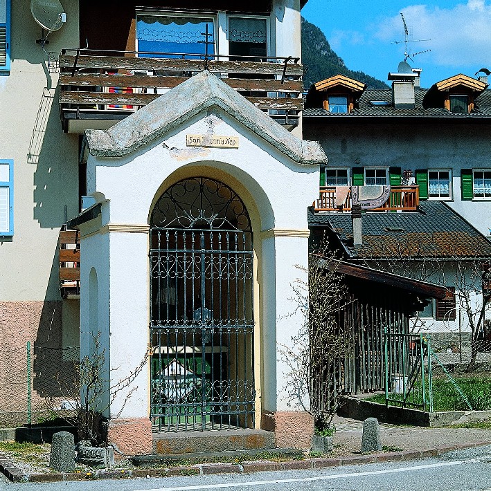 Edicola di S. Giovanni Nepomuceno (EDICOLA) - ZIANO DI FIEMME (TN) 