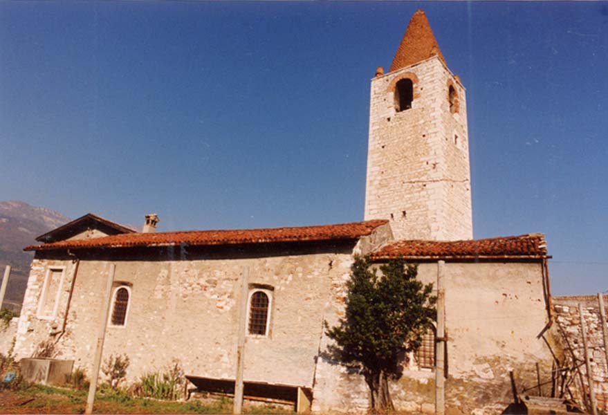 Maso de Tacchi e Chiesa di S. Ilario (MASO) - ROVERETO (TN) 