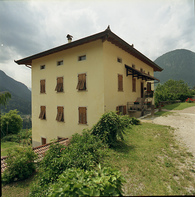 Canonica p.ed. 115/1 CC. Livo (CANONICA) - LIVO (TN) 