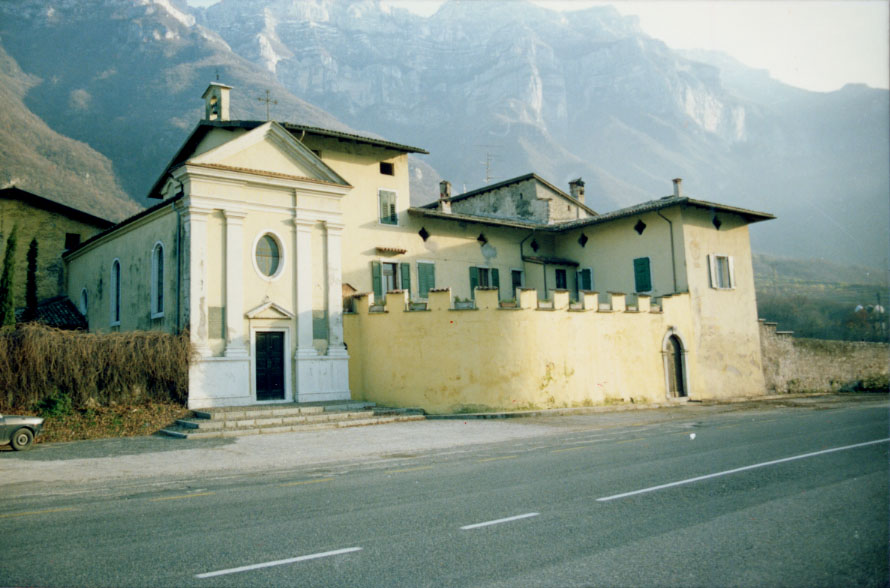 Maso e Chiesa di S. Leonardo (MASO) - AVIO (TN) 